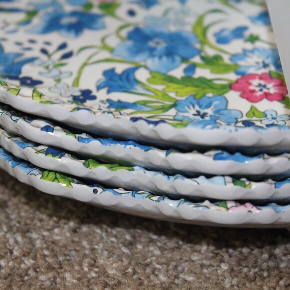 Soho Loft Blue Pink Flower Floral Scallop Melamine 11" Dinner Plate Set of 4 NWT - Picture 5 of 7
